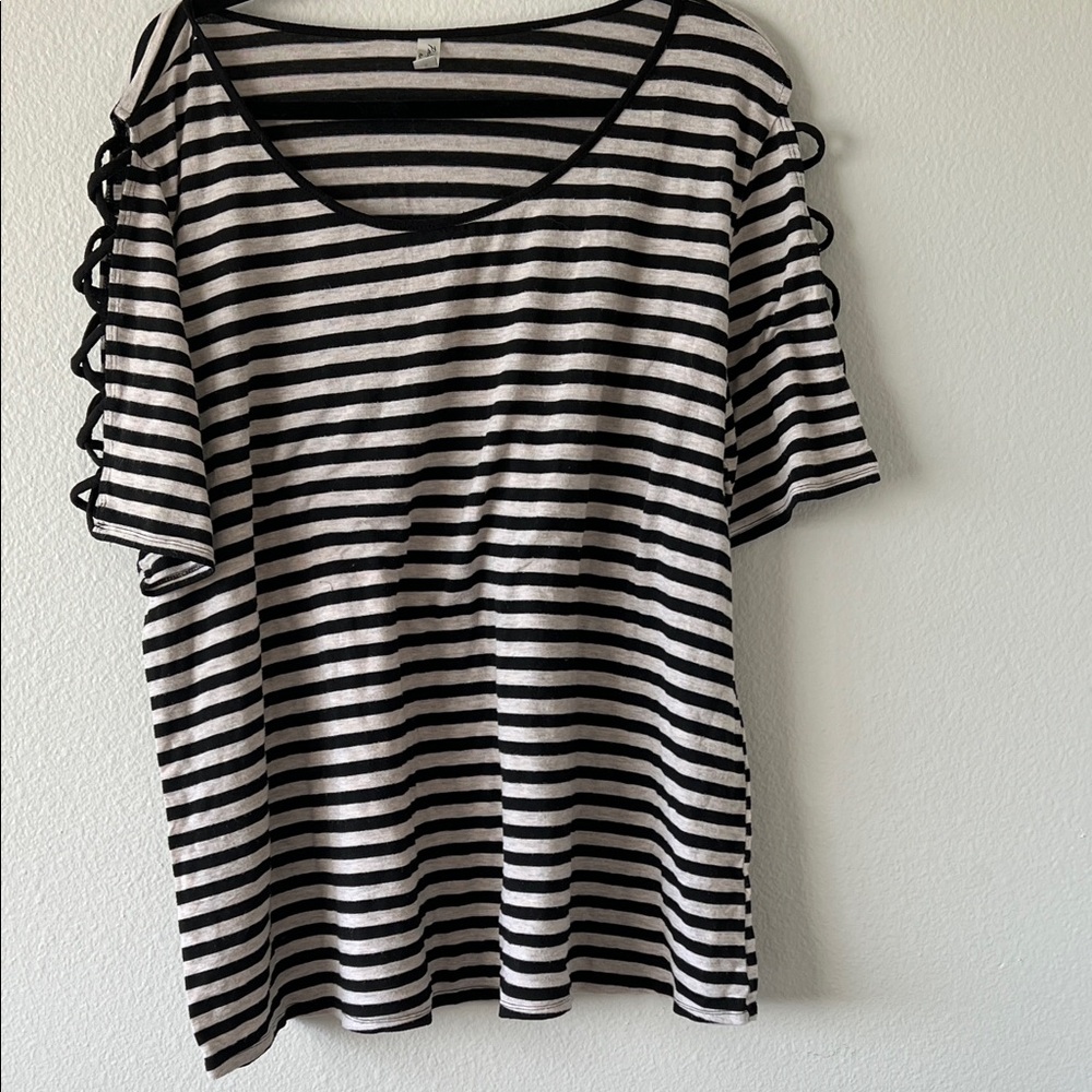 Perseption Black and White Striped Short Sleeve Top